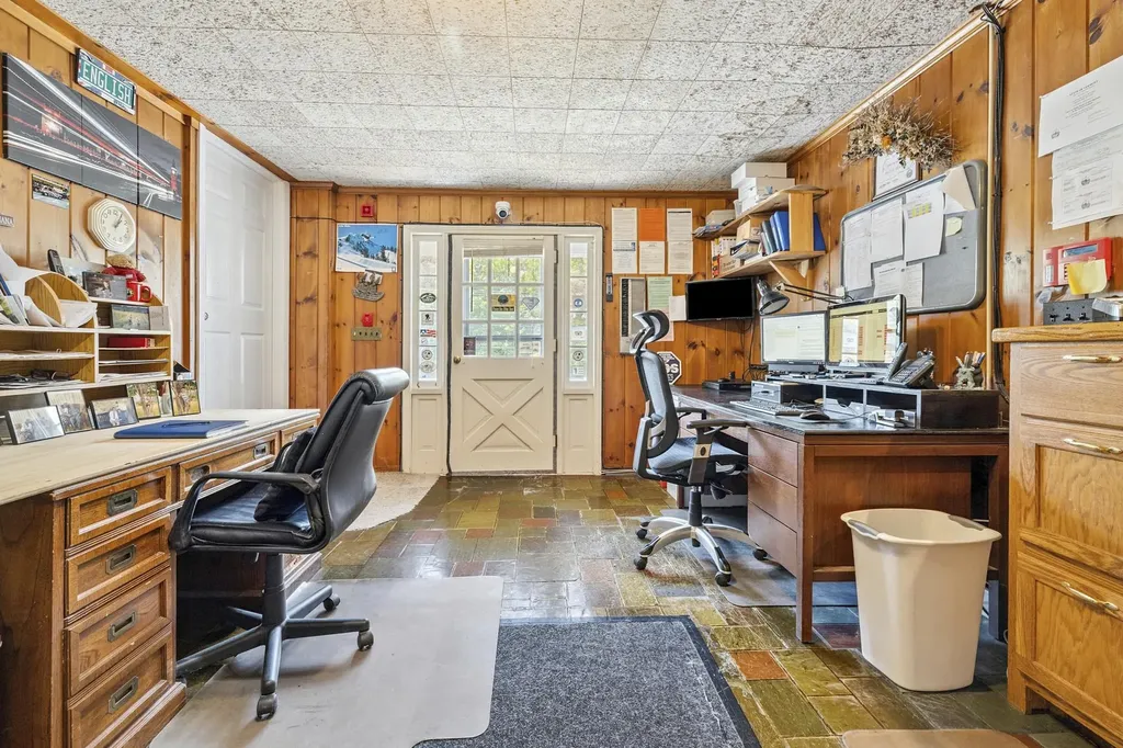 344 Vt Route 100 Dover VT 05356