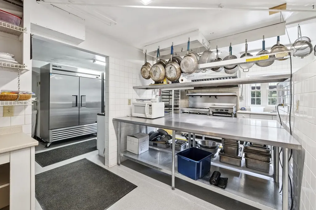 344 Vt Route 100 Dover VT 05356