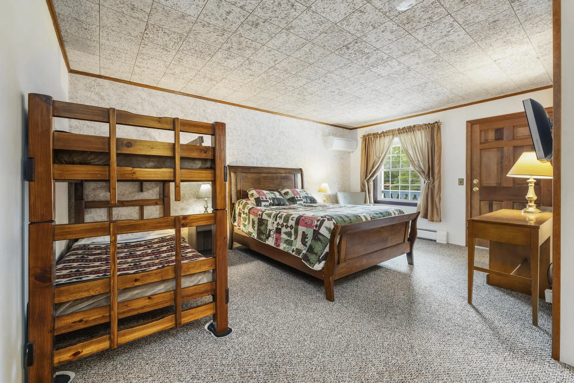 344 Vt Route 100 Dover VT 05356