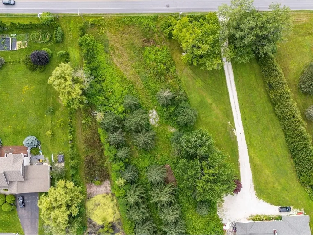 1432 Spear Street South Burlington VT 05403