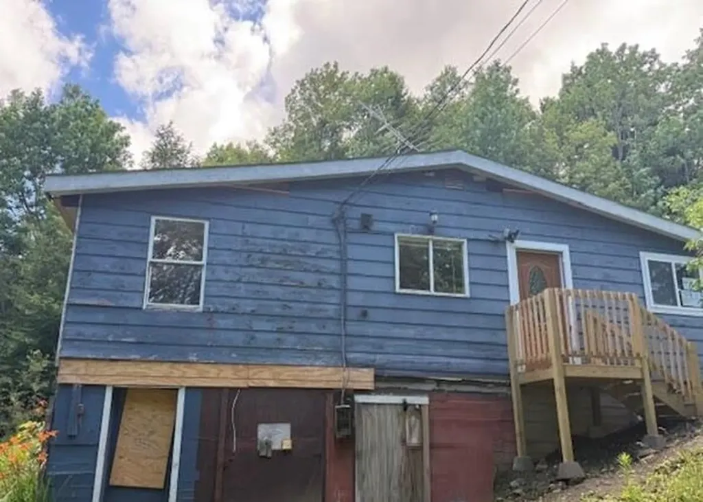 185 Turnpike Road Washington VT 05675