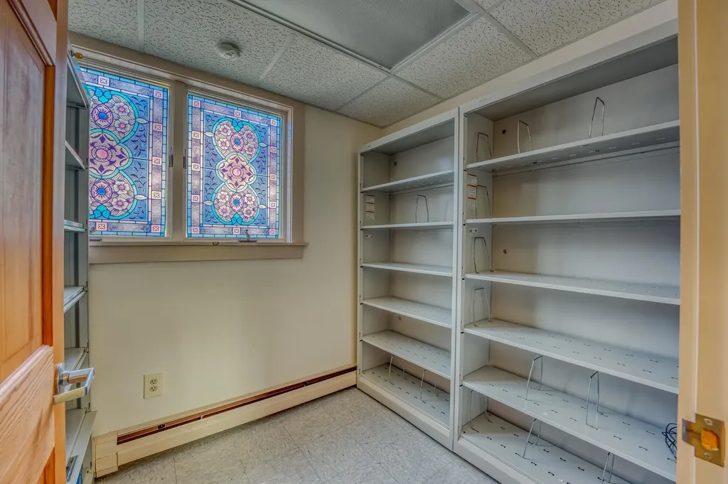 134 Cottage Street Littleton NH 03561