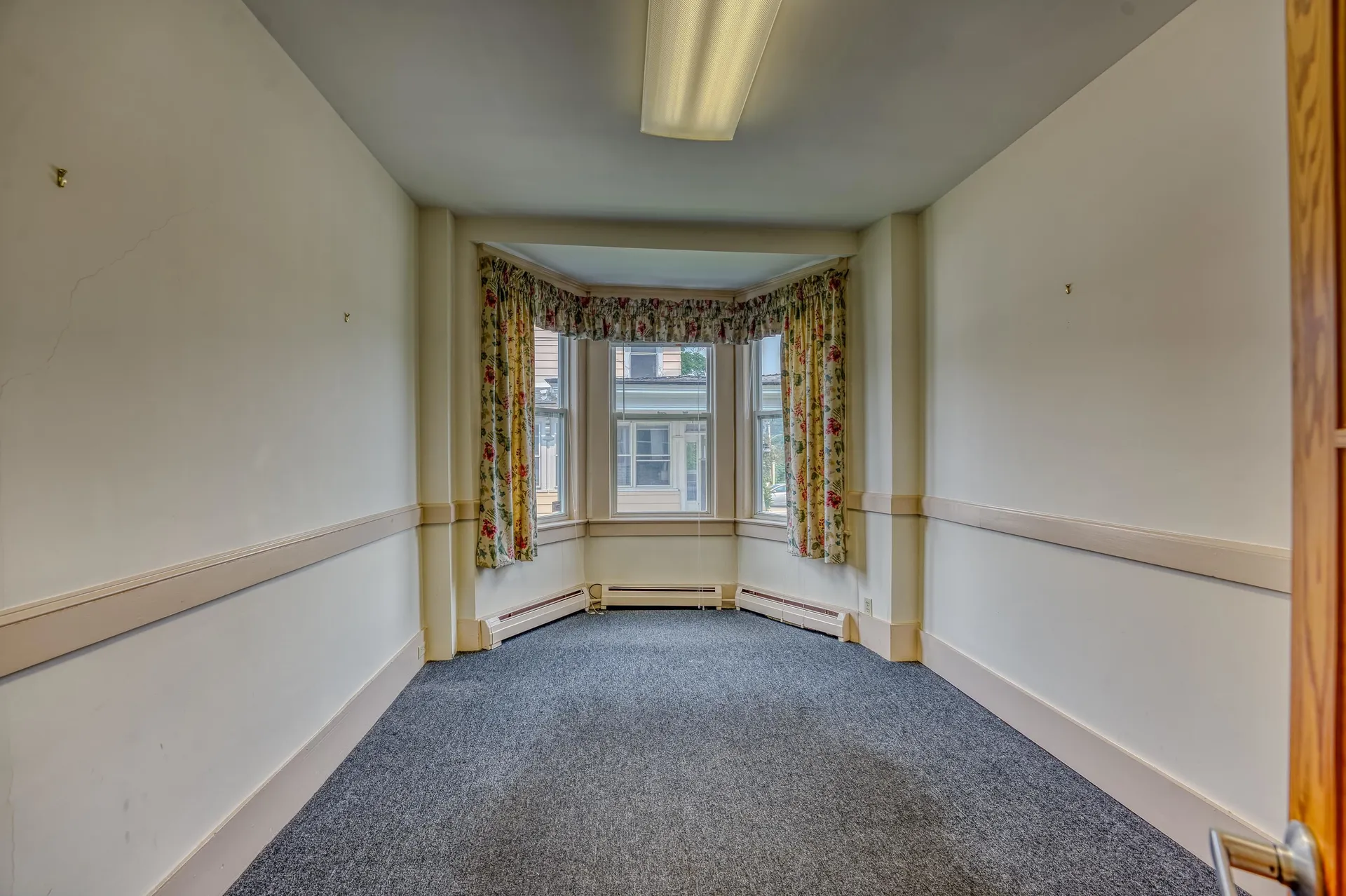 134 Cottage Street Littleton NH 03561