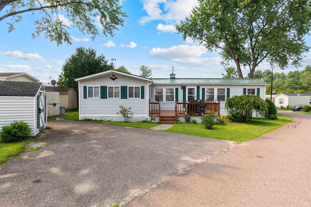 6 East Avenue Colchester VT 05446