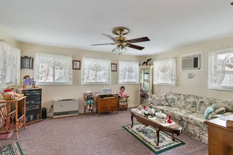 6 East Avenue Colchester VT 05446