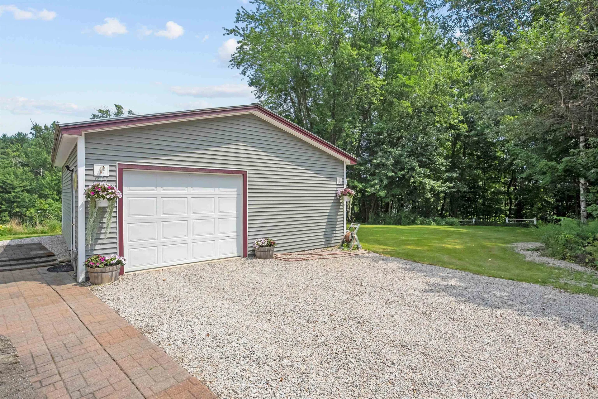 32 Lee Lane Conway NH 03860