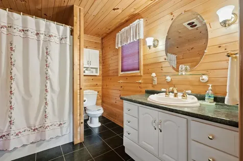 32 Lee Lane Conway NH 03860