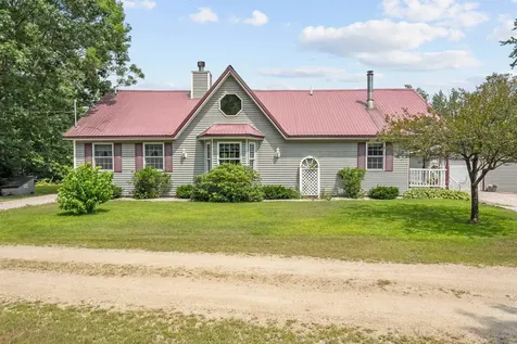 32 Lee Lane Conway NH 03860
