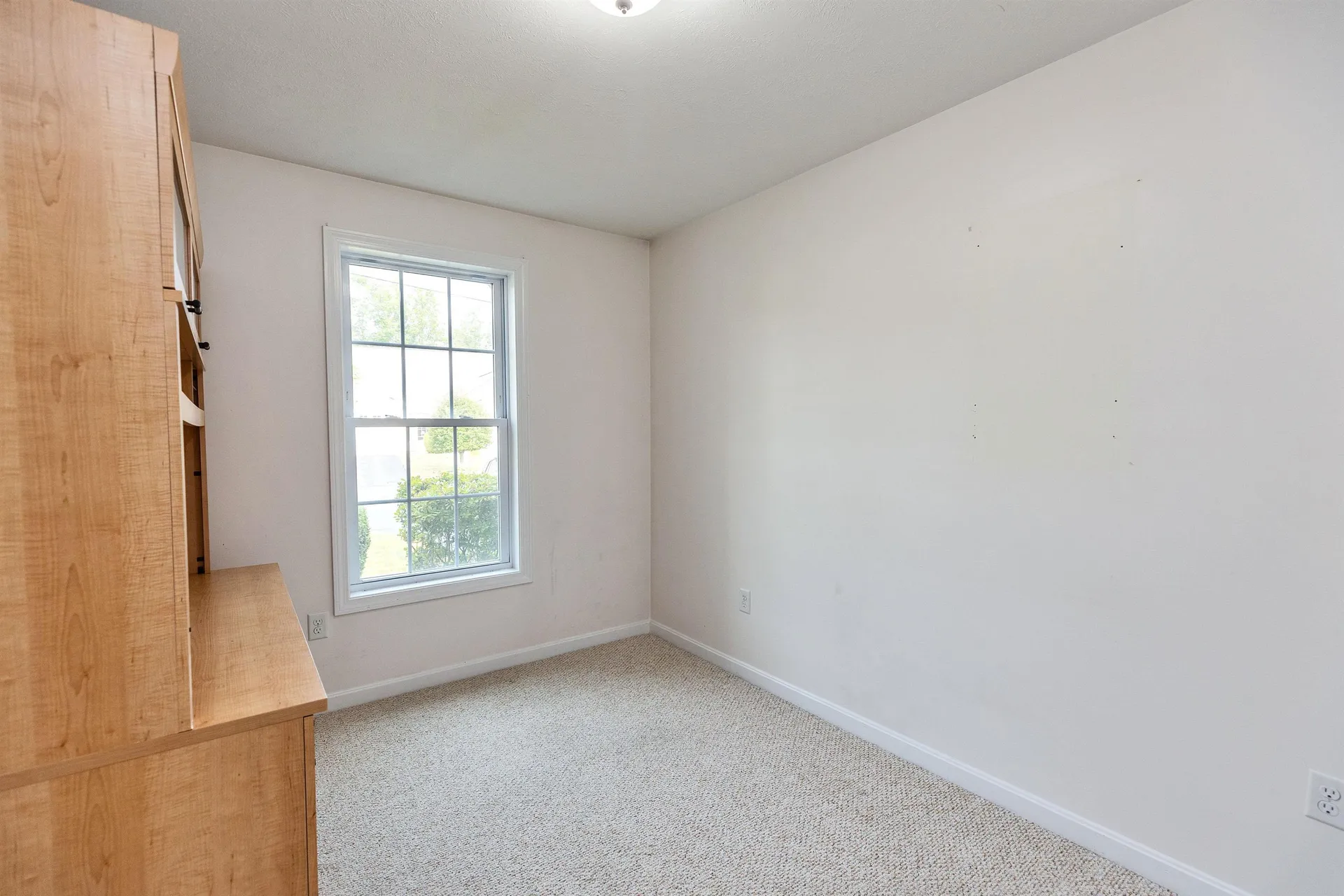 28 Owens Drive Swanzey NH 03446