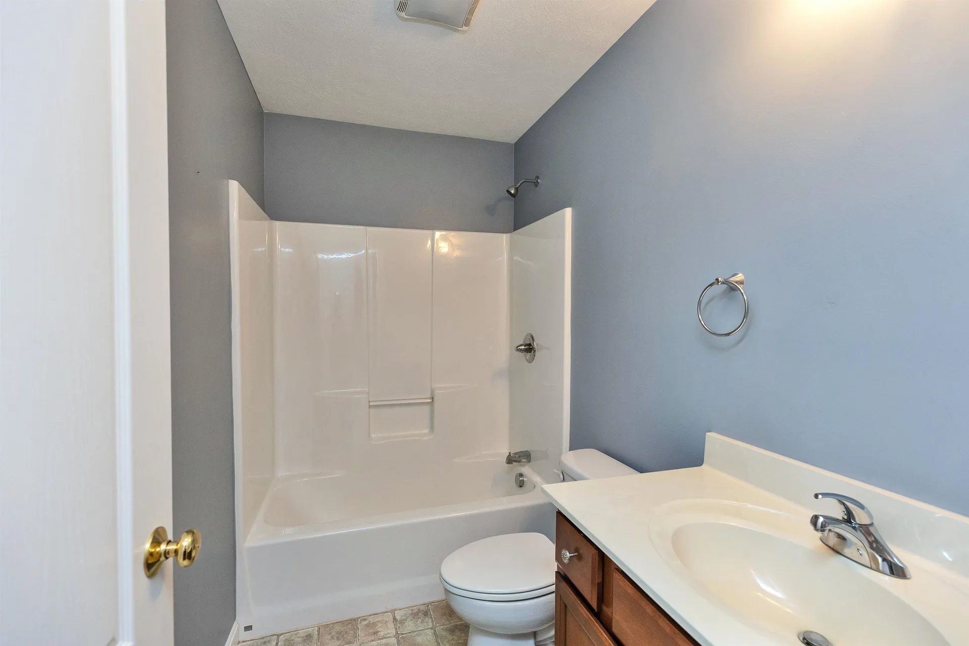 28 Owens Drive Swanzey NH 03446