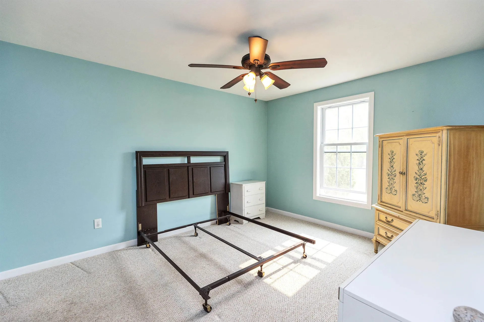 28 Owens Drive Swanzey NH 03446
