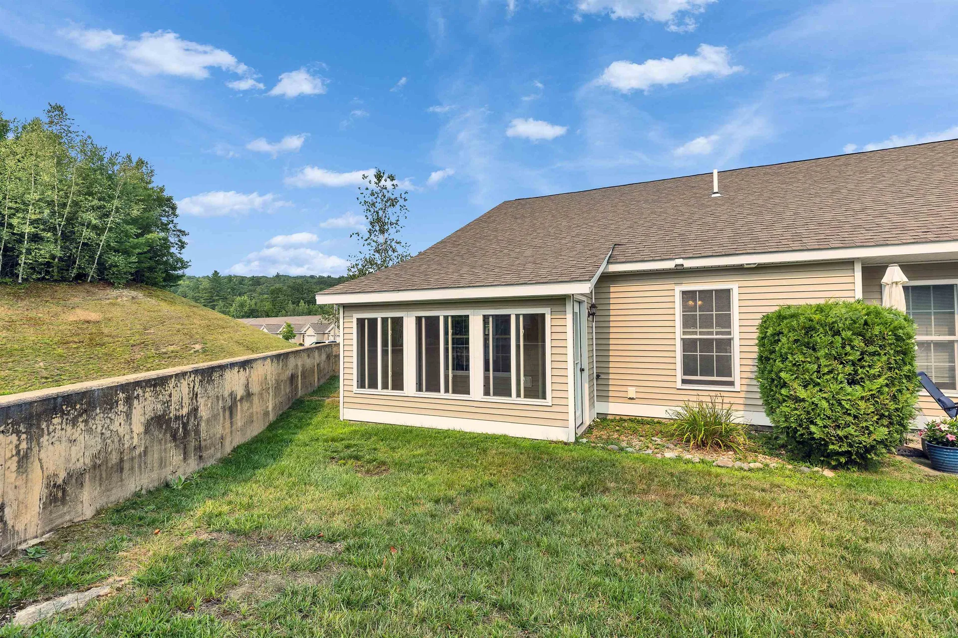 28 Owens Drive Swanzey NH 03446