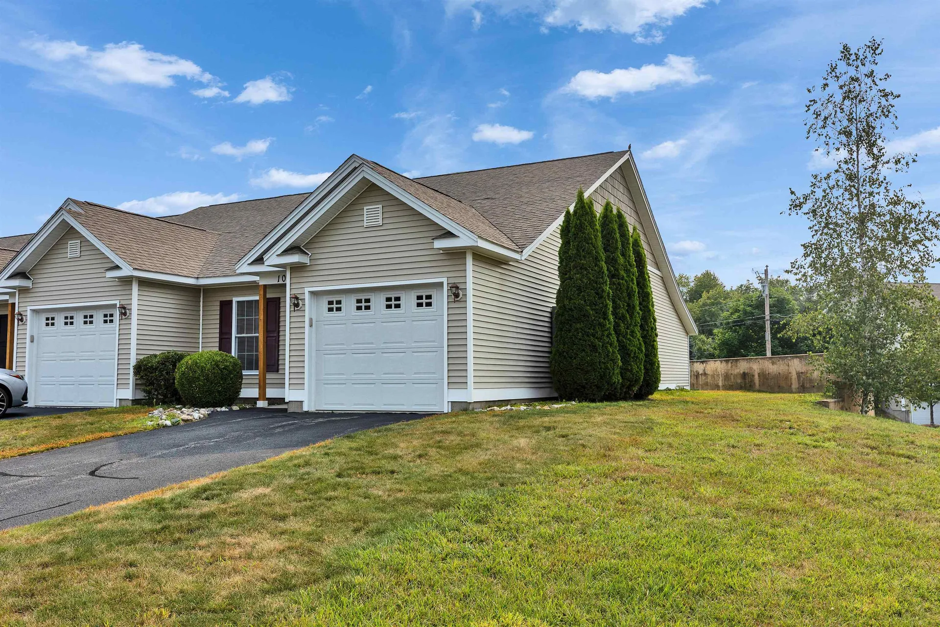28 Owens Drive Swanzey NH 03446