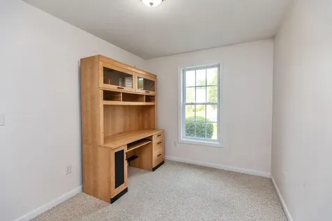 28 Owens Drive Swanzey NH 03446