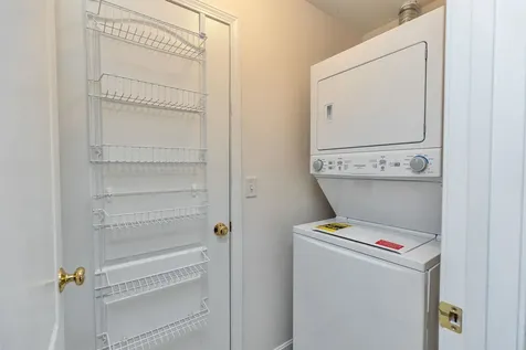 28 Owens Drive Swanzey NH 03446