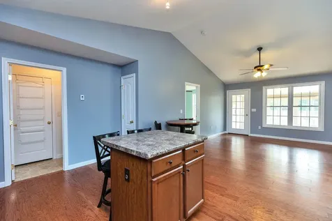 28 Owens Drive Swanzey NH 03446