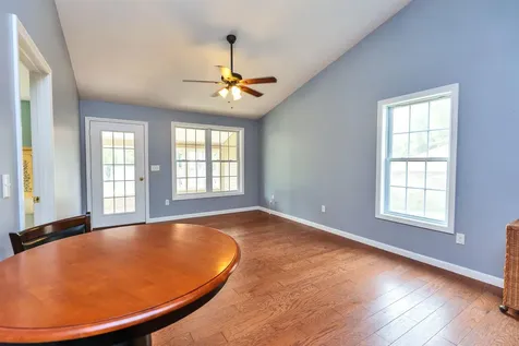 28 Owens Drive Swanzey NH 03446