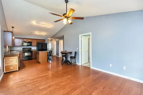 28 Owens Drive Swanzey NH 03446