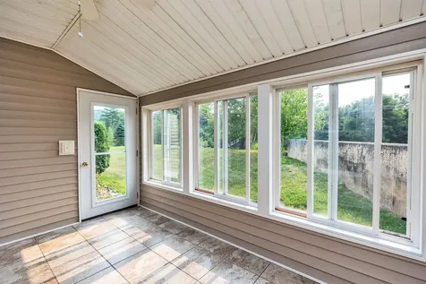 28 Owens Drive Swanzey NH 03446