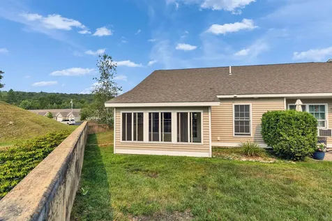 28 Owens Drive Swanzey NH 03446