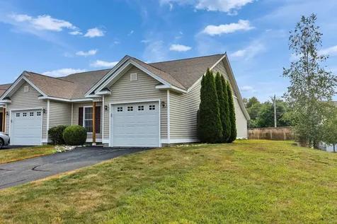 28 Owens Drive Swanzey NH 03446