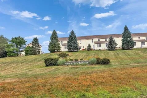 28 Owens Drive Swanzey NH 03446