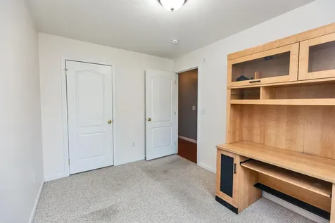 28 Owens Drive Swanzey NH 03446