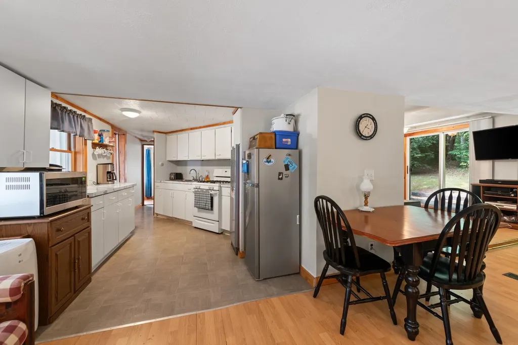 9 Sevin Kids Lane Groton NH 03241