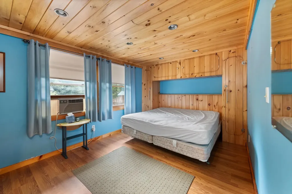 9 Sevin Kids Lane Groton NH 03241