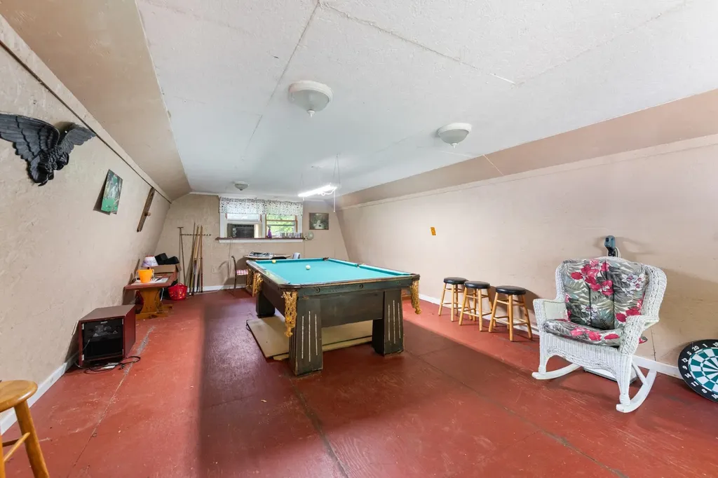 9 Sevin Kids Lane Groton NH 03241