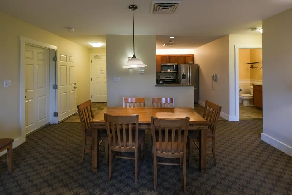 606/608 Qii Jackson Gore Adams House Ludlow VT 05149