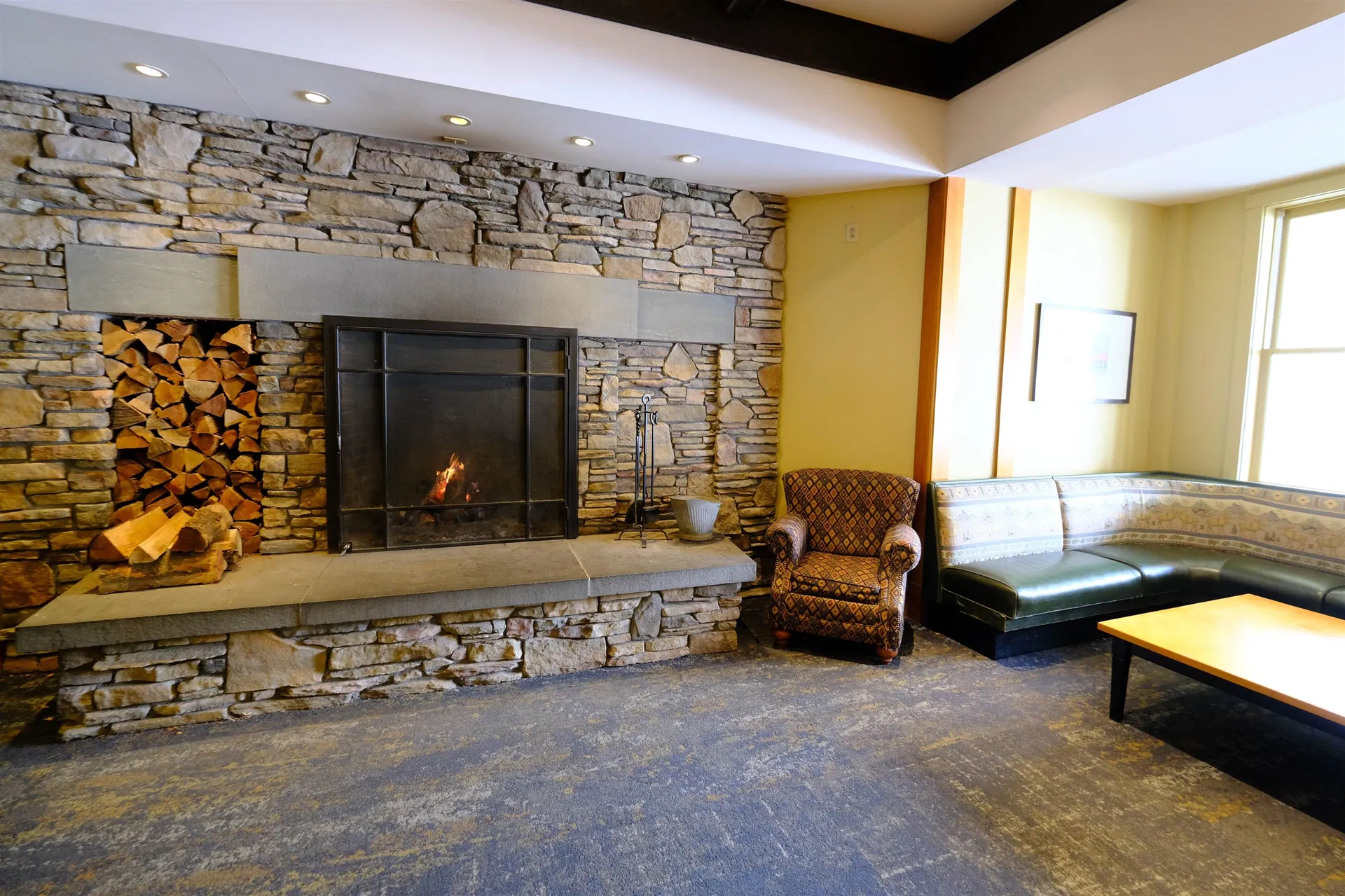 606/608 Qii Jackson Gore Adams House Ludlow VT 05149