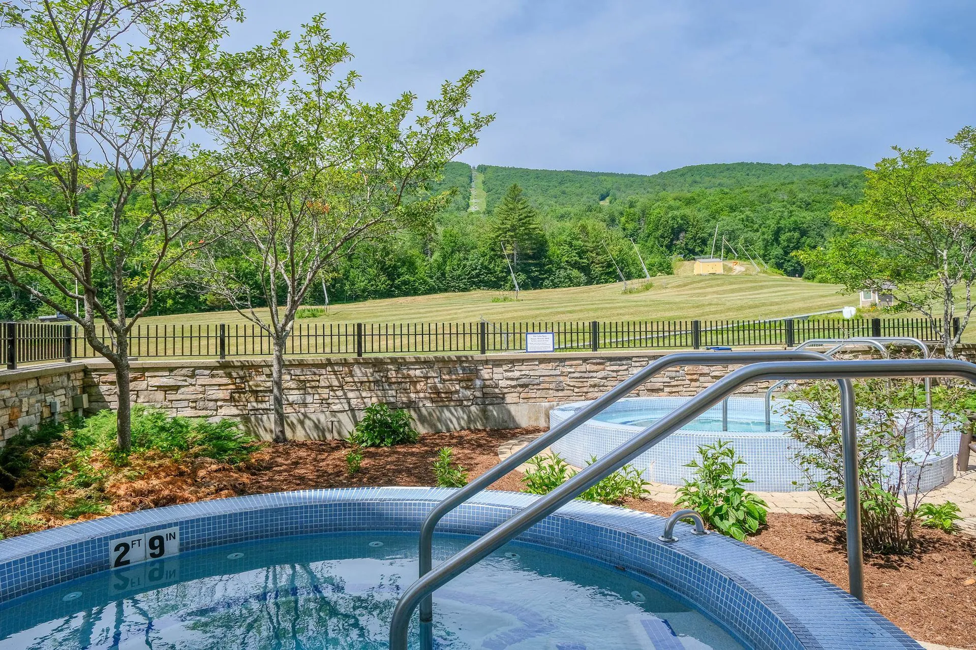 606/608 Qii Jackson Gore Adams House Ludlow VT 05149