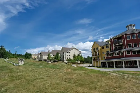 606/608 Qii Jackson Gore Adams House Ludlow VT 05149