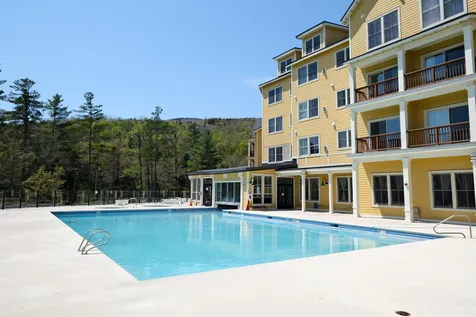 606/608 Qii Jackson Gore Adams House Ludlow VT 05149