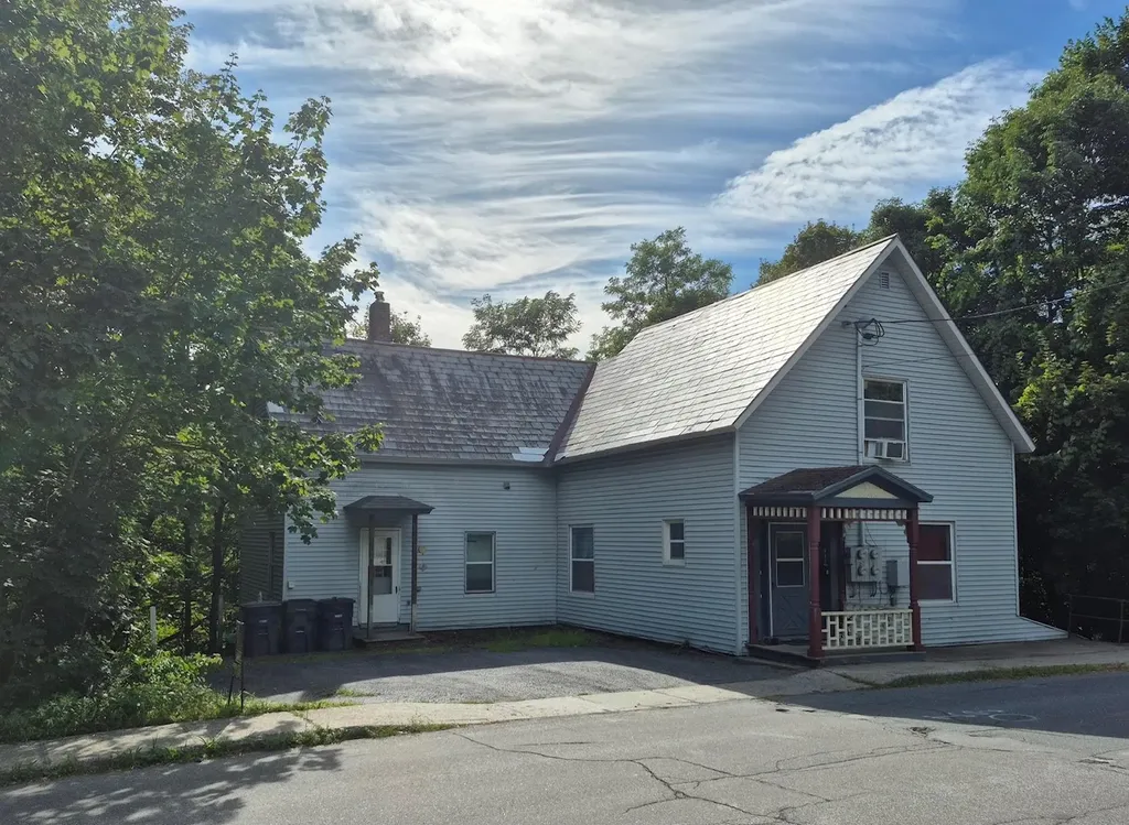 67 Summer Street Springfield VT 05156