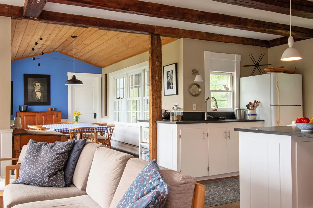 5244 Bayley Hazen Road Peacham VT 05862