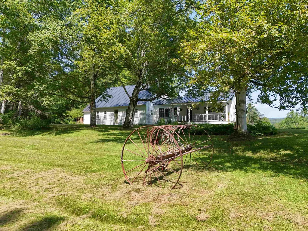 5244 Bayley Hazen Road Peacham VT 05862