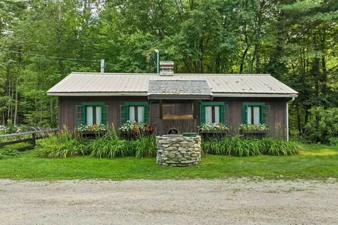 883 Center Street Wolfeboro NH 03894