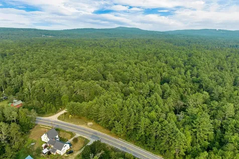 883 Center Street Wolfeboro NH 03894