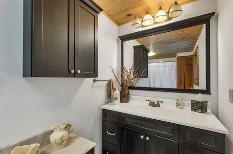 883 Center Street Wolfeboro NH 03894