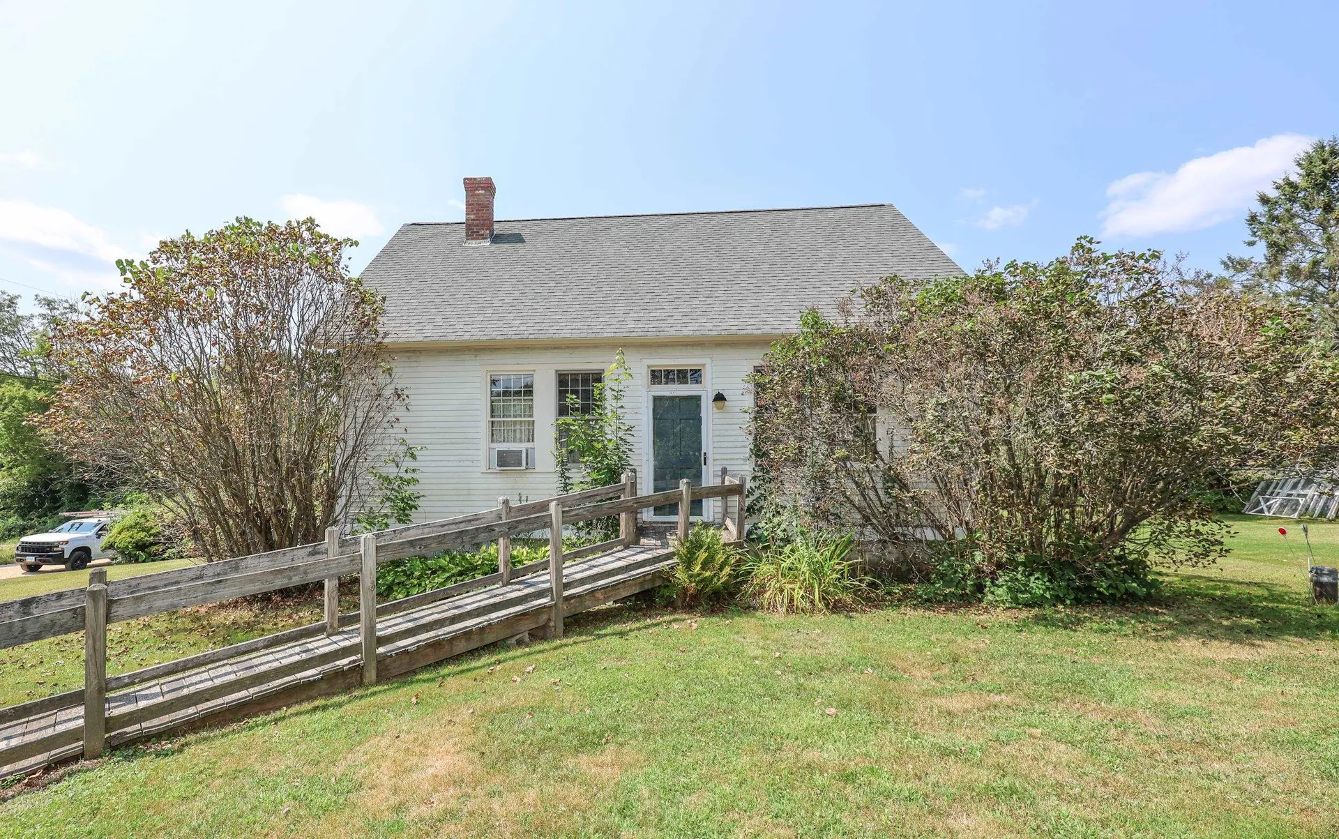 4 Youngs Hill Road Loudon NH 03307