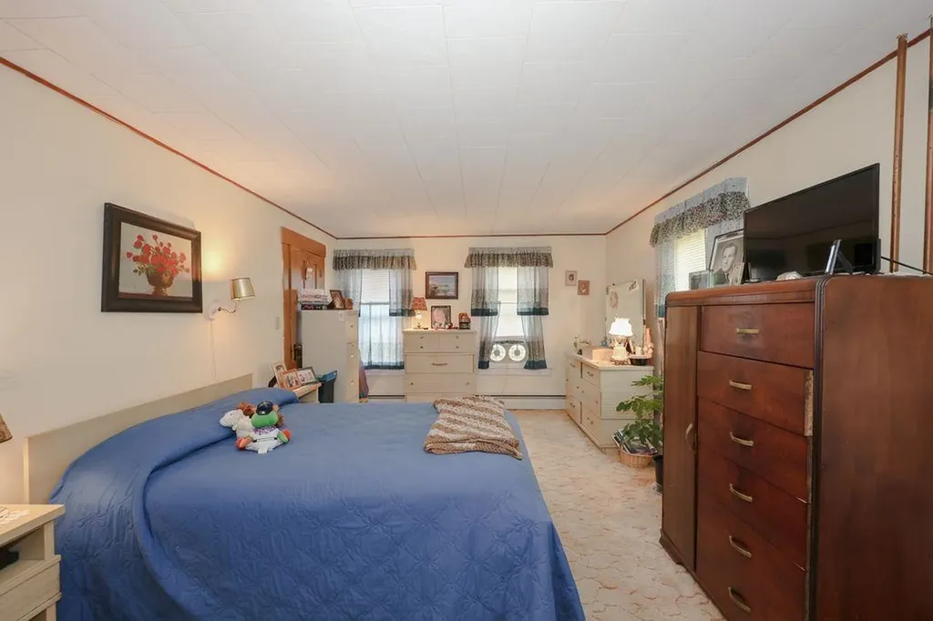 1478 Route 3 North Carroll NH 03595