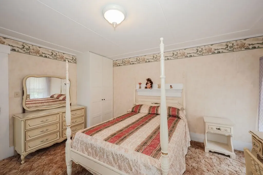 1478 Route 3 North Carroll NH 03595