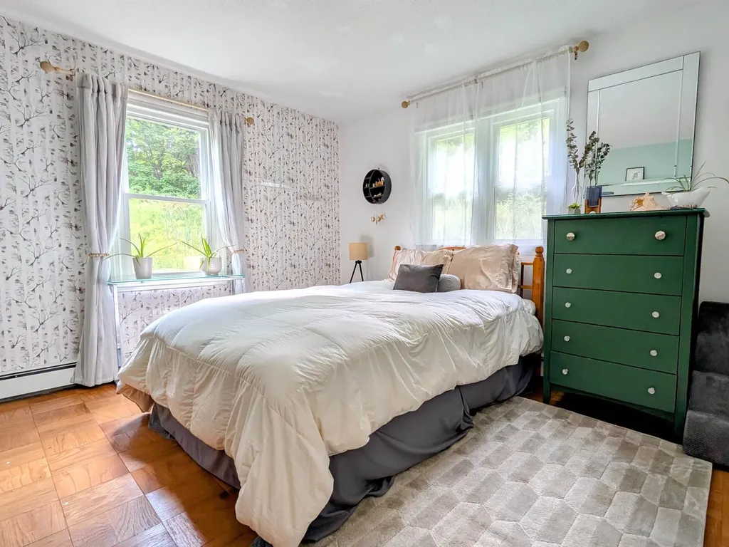 102 Cheney Avenue Peterborough NH 03458