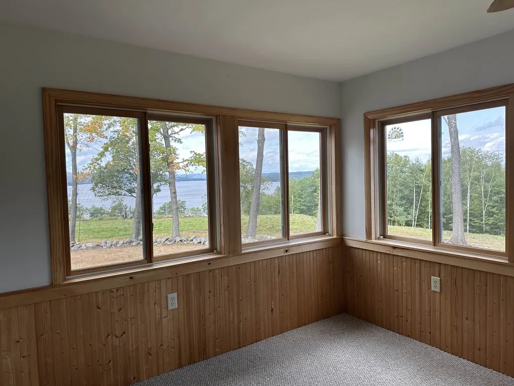 Us Rt3 Daniel Webster Highway Belmont NH 03220