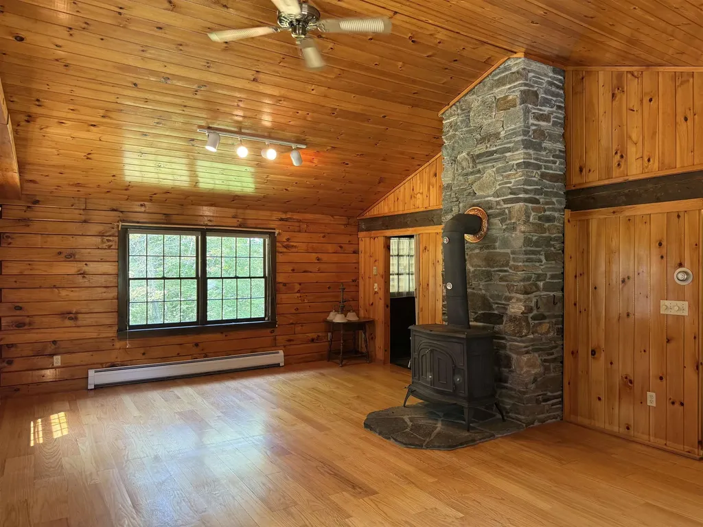 871 Streeter Hill Road Whitingham VT 05342
