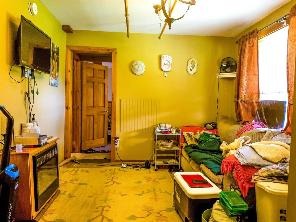 264 Chestnut Street Claremont NH 03743