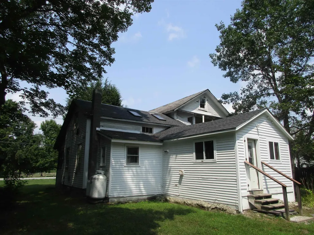 900 East Main Street Poultney VT 05764