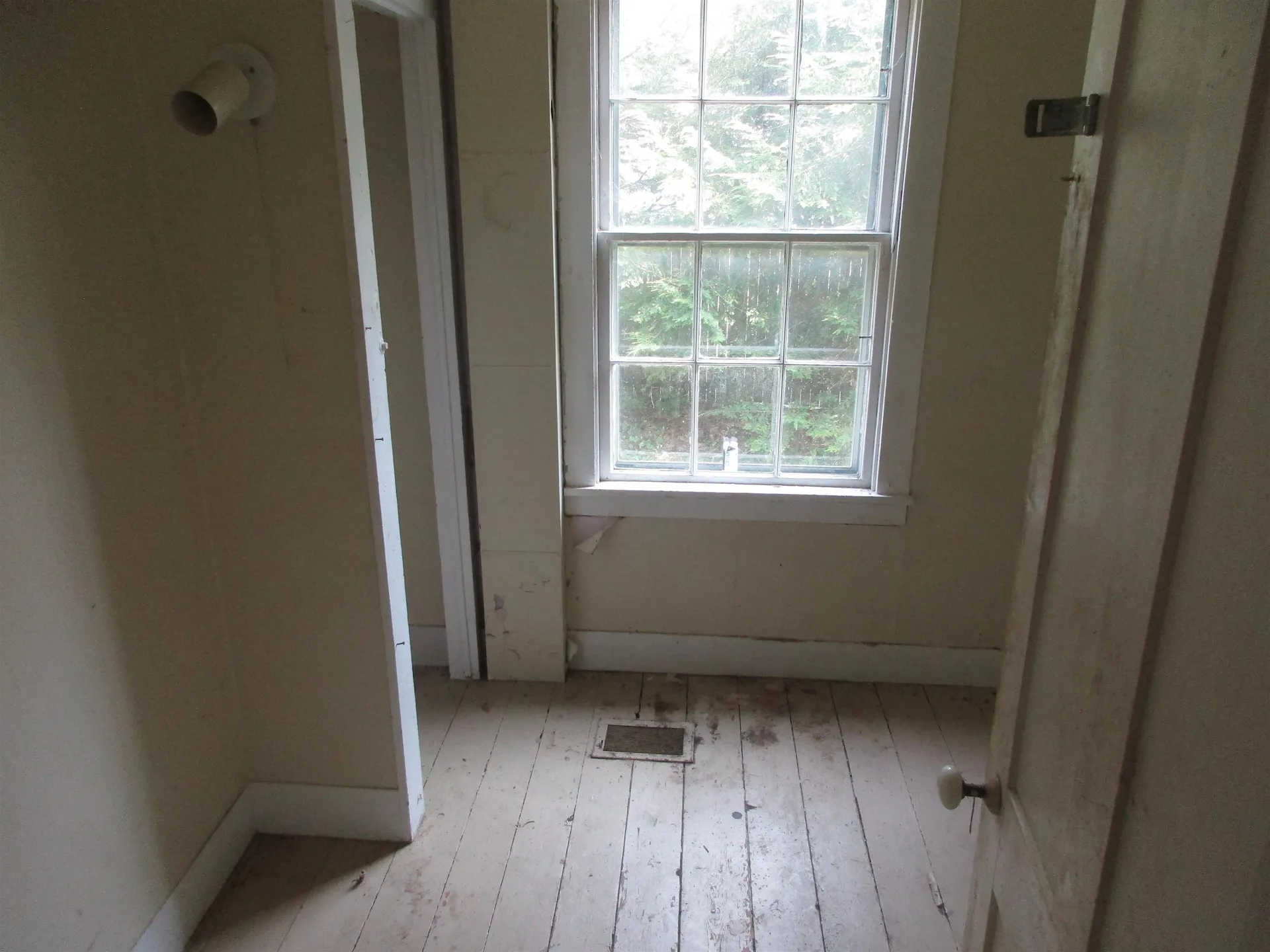 900 East Main Street Poultney VT 05764